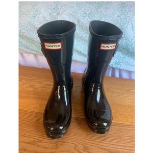 Hunter rain boots glossy black size US size 7